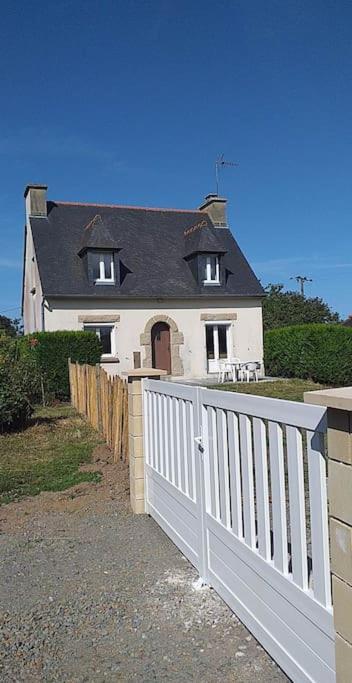 Maison Bretonne Plourhan Екстер'єр фото